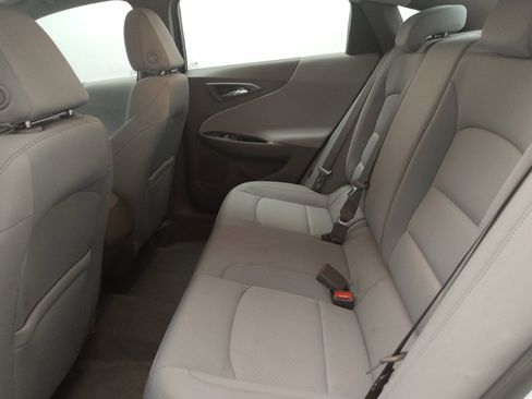 Used 2022 Chevrolet Malibu LS w/ Driver Confidence Package II image 18