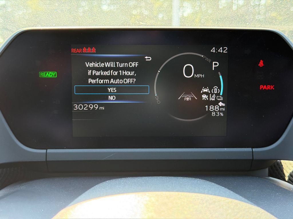 Used 2024 Toyota bZ4X FWD image 31