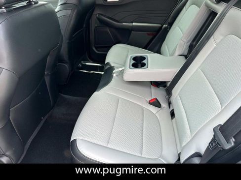 New 2025 Ford Escape SE w/ Class II Trailer Tow Package image 20