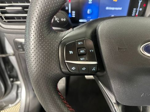 Used 2024 Ford Escape ST-Line image 15