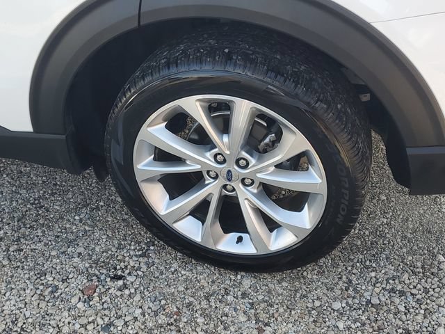Used 2021 Ford Explorer Platinum w/ Equipment Group 601A AWD/4WD image 5