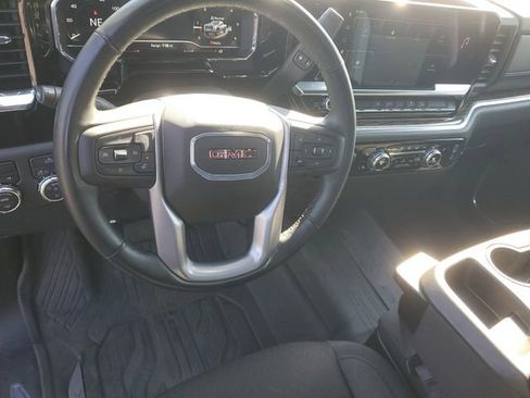 Certified 2025 GMC Sierra 2500 SLE w/ SLE Convenience Package AWD/4WD image 17