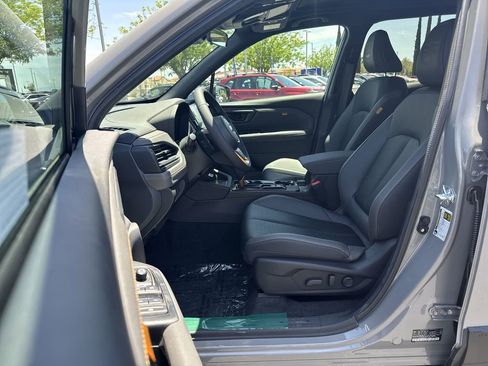 New 2026 Subaru Forester Wilderness AWD/4WD image 13