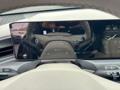 Used 2025 Kia EV9 Wind image 17