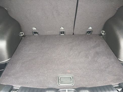 Used 2023 Jeep Compass Limited image 25