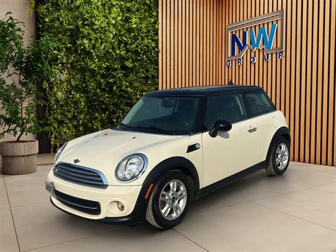 Used 2012 MINI Cooper Hardtop FWD image 3
