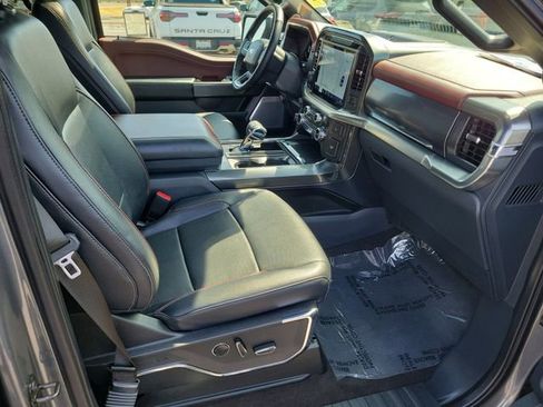 Certified 2022 Ford F150 Lariat w/ Equipment Group 502A High image 21