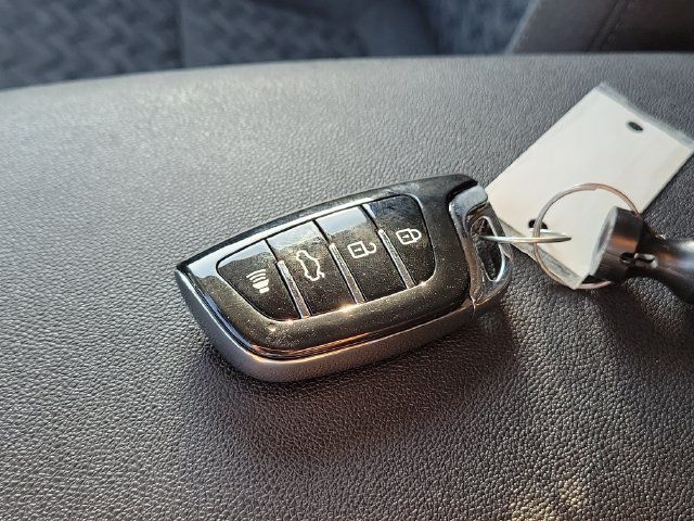 Certified 2024 Chevrolet Equinox LT FWD image 37