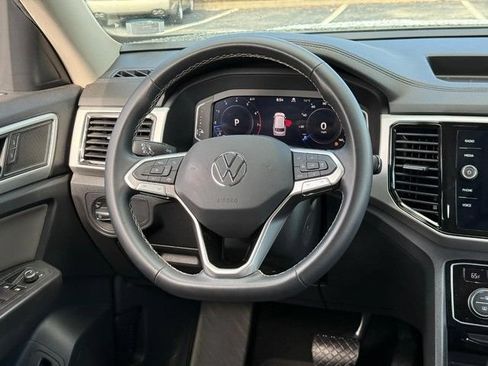 Used 2023 Volkswagen Atlas SE AWD/4WD image 7