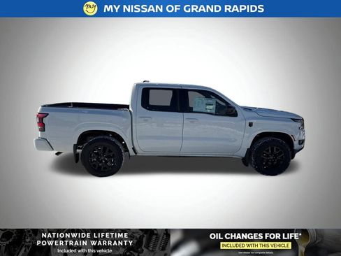 New 2026 Nissan Frontier SV w/ Tow Package image 10