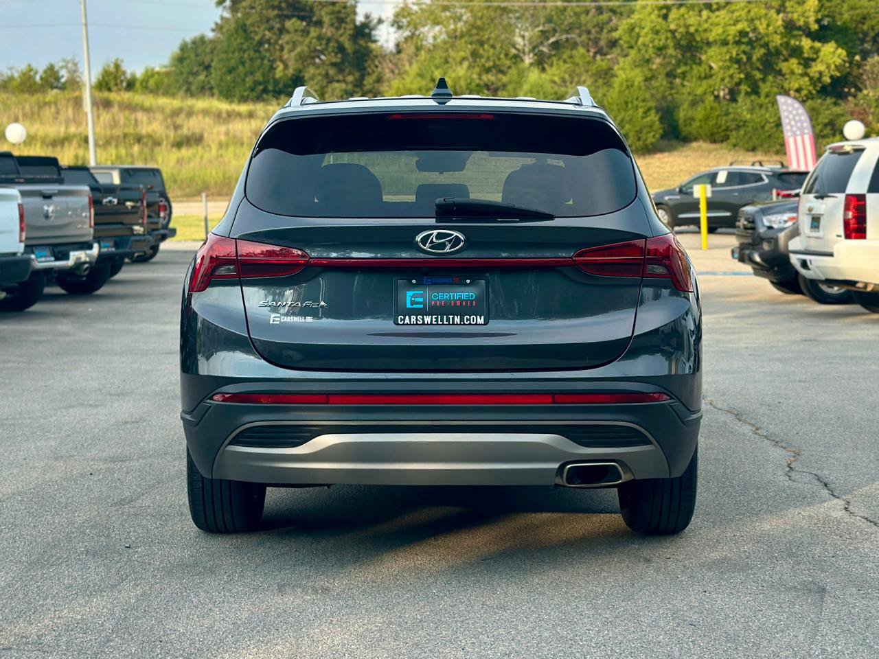 Used 2023 Hyundai Santa Fe SEL FWD image 5