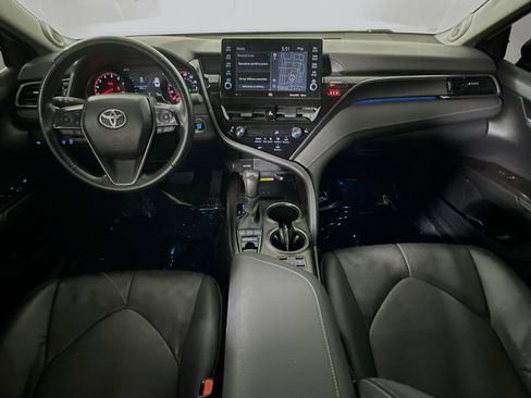 Used 2024 Toyota Camry XSE w/ Navigation Package image 27