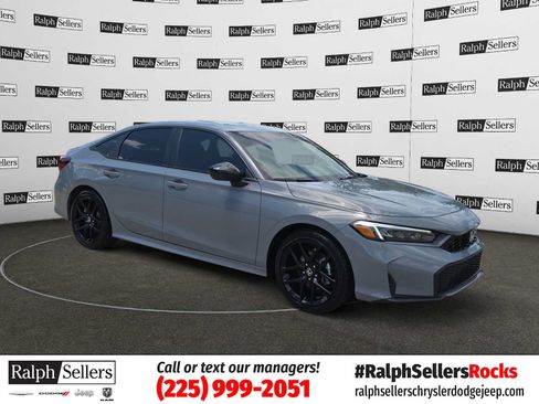 Used 2025 Honda Civic Sport image 1