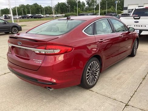 Used 2018 Ford Fusion Platinum FWD image 10