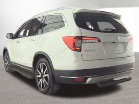 Used 2021 Honda Pilot Touring image 5