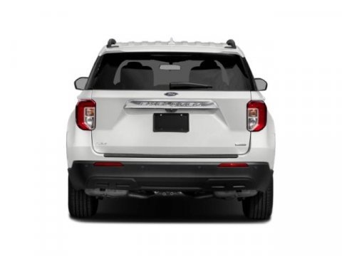 Used 2020 Ford Explorer XLT w/ Comfort Package AWD/4WD image 5