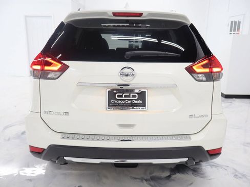 Used 2017 Nissan Rogue SL w/ SL Premium Package AWD/4WD image 6