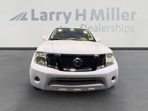 Used 2011 Nissan Pathfinder Silver image 8