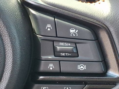 Certified 2025 Subaru Crosstrek 2.5i Limited w/ Crosstrek Mirror Package image 23