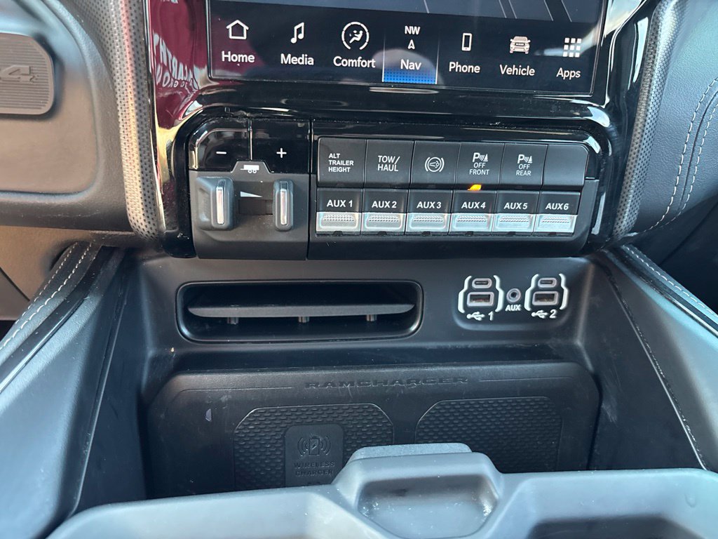 Used 2024 RAM 2500 Limited AWD/4WD image 48
