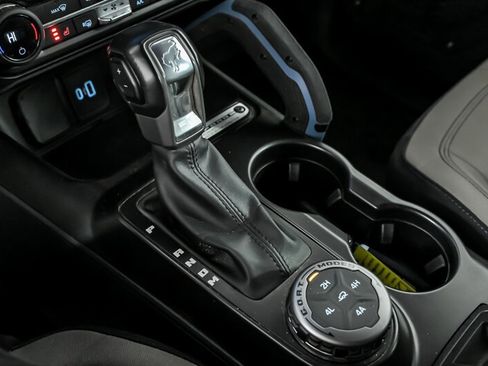 Used 2021 Ford Bronco Wildtrak image 29