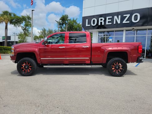 Used 2018 Chevrolet Silverado 2500 LTZ w/ Duramax Plus Package AWD/4WD image 8