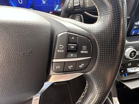 Used 2020 Ford Explorer ST w/ ST High-Performance Pack AWD/4WD image 18