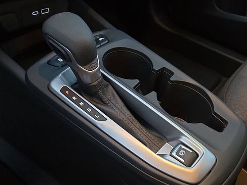 New 2026 Chevrolet Trax LS image 15