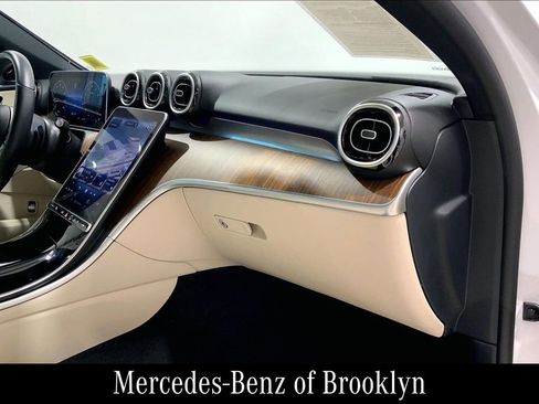 Certified 2024 Mercedes-Benz C 300 4MATIC Sedan image 20