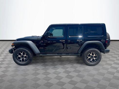 Used 2022 Jeep Wrangler Unlimited Rubicon w/ Cold Weather Group AWD/4WD image 9