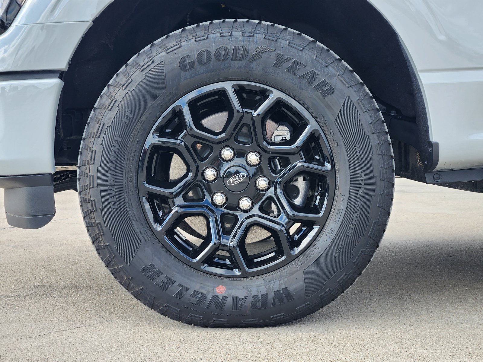Used 2026 Ford F150 XLT w/ Equipment Group 302A MID AWD/4WD image 14