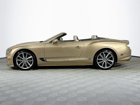Certified 2023 Bentley Continental GT V8 AWD/4WD image 11