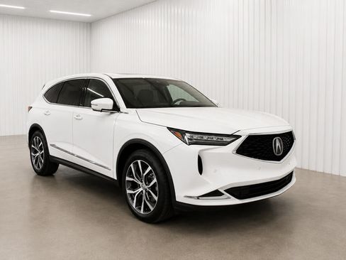 Used 2022 Acura MDX FWD w/ Technology Package image 1
