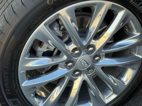 Certified 2023 Cadillac XT6 Premium Luxury w/ Platinum Package image 13