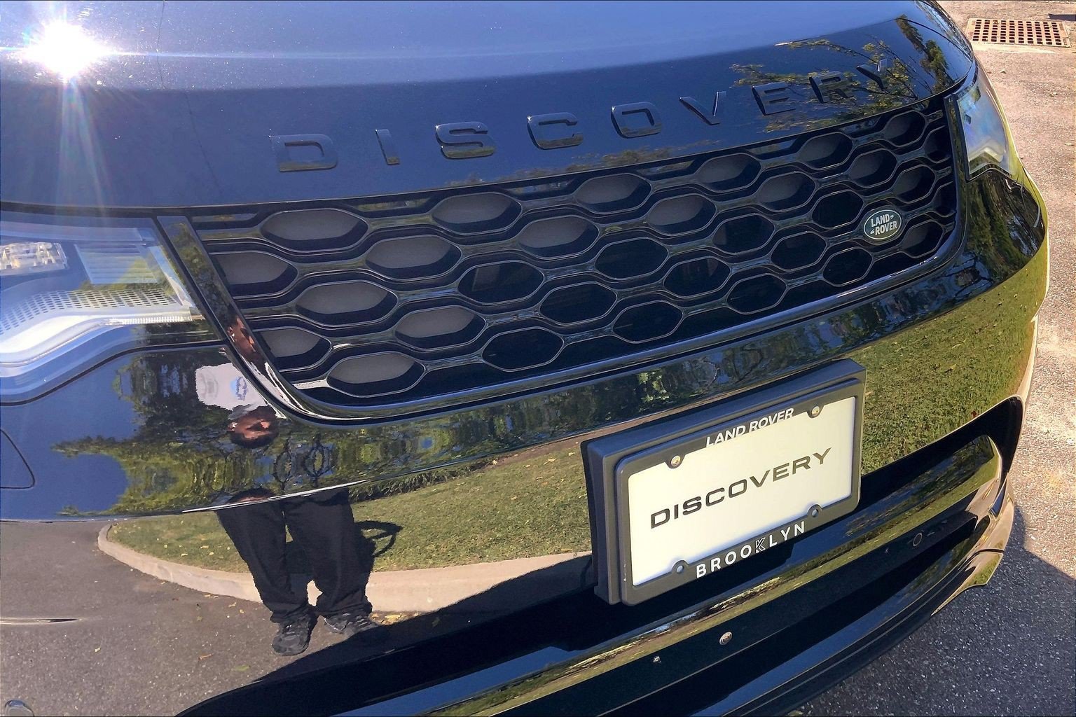 Certified 2025 Land Rover Discovery Dynamic SE AWD/4WD image 30