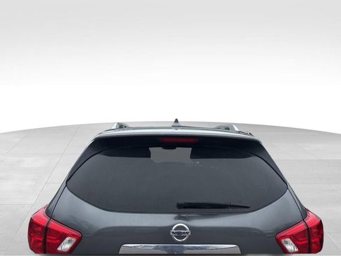 Used 2019 Nissan Pathfinder SL w/ SL Premium Package image 11