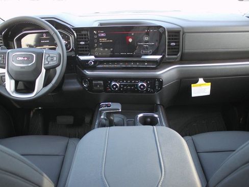 New 2026 GMC Sierra 1500 SLT w/ SLT Premium Plus Package image 8