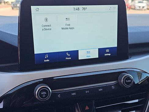 Used 2022 Ford Escape SE image 22