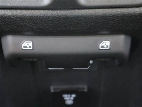 Used 2025 Jeep Gladiator Mojave w/ Steel Bumper Group AWD/4WD image 21