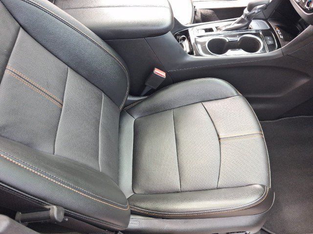 Used 2024 Chevrolet Equinox Premier FWD image 39