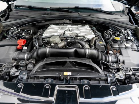 Used 2022 Jaguar F-PACE SVR image 39