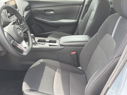 Used 2024 Nissan Sentra SV FWD image 18
