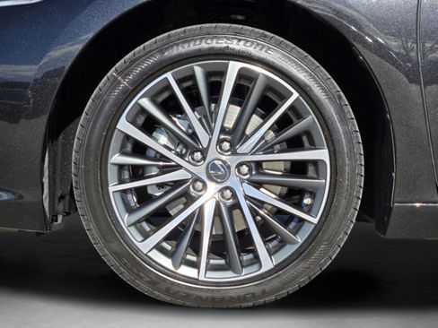 New 2025 Lexus ES 350 w/ Premium Package image 5