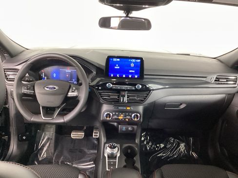 Used 2023 Ford Escape ST-Line AWD/4WD image 16