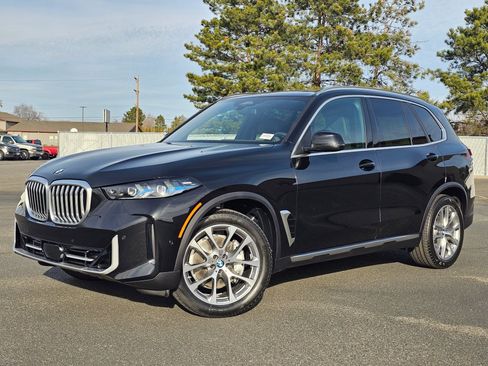 New 2026 BMW X5 xDrive40i w/ Executive Package image 2