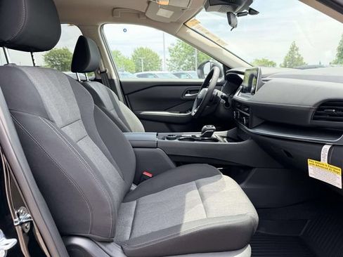 New 2026 Nissan Rogue SV AWD/4WD image 10