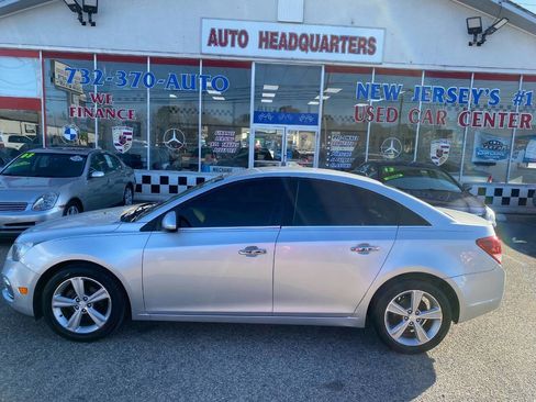 Used 2015 Chevrolet Cruze LT image 9