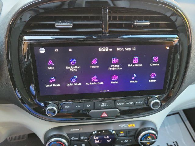 Used 2023 Kia Soul EX FWD image 22