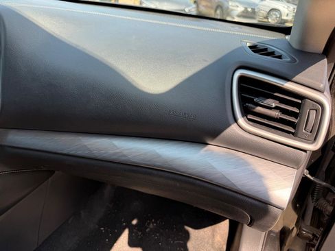 Used 2017 Nissan Maxima 3.5 SV FWD image 17