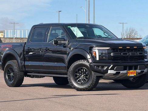 Used 2025 Ford F150 Raptor image 2